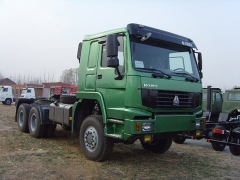 热销中国重汽豪沃6x6卡车、全轮驱动牵引车、越野牵引车